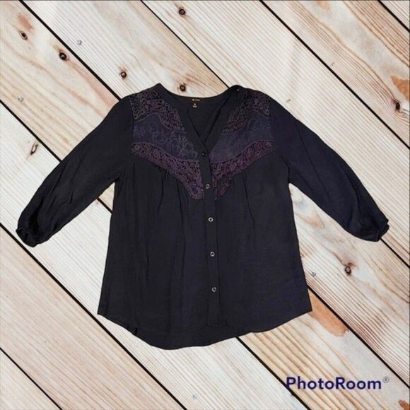 Mine Navy Button Down with Lace Detail M - Picture 1 of 5